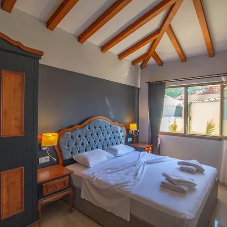 Tlos Deluxe 3+1 ,oezel Havuzlu, Villa