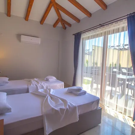 Villa Tlos Deluxe 3+1 ,oezel Havuzlu,