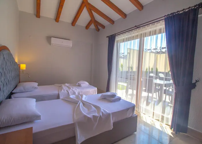 Villa Tlos Deluxe 3+1 ,oezel Havuzlu,