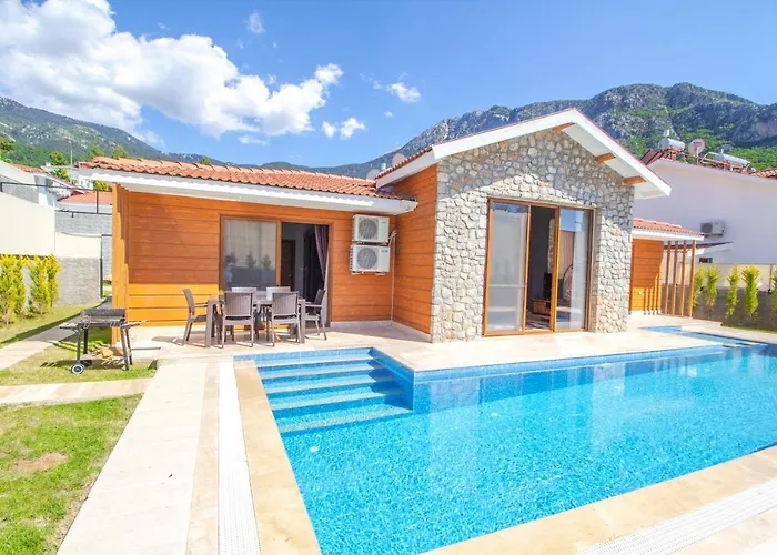 Vila Tlos Deluxe 3+1 ,oezel Havuzlu, *